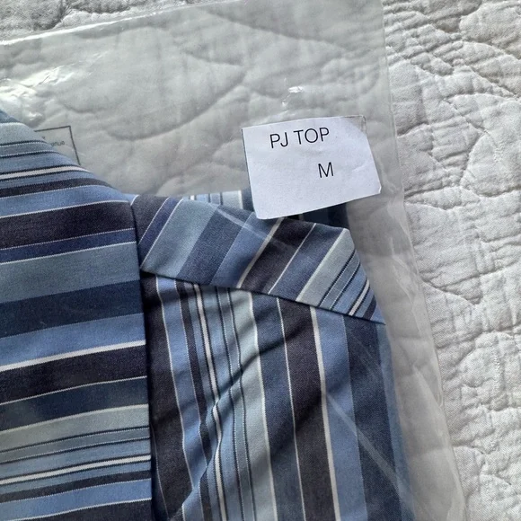 Ours - THE CAMICIA ROBE IN VILLA MARE